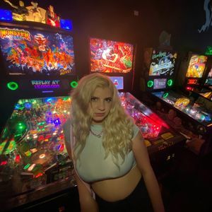 Meet your Posher, Samantha